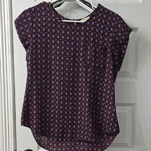 Women's Burgundy Patterned Top